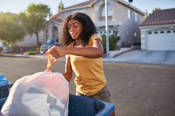 Best Junk Hauling Services  in Hicksville, OH